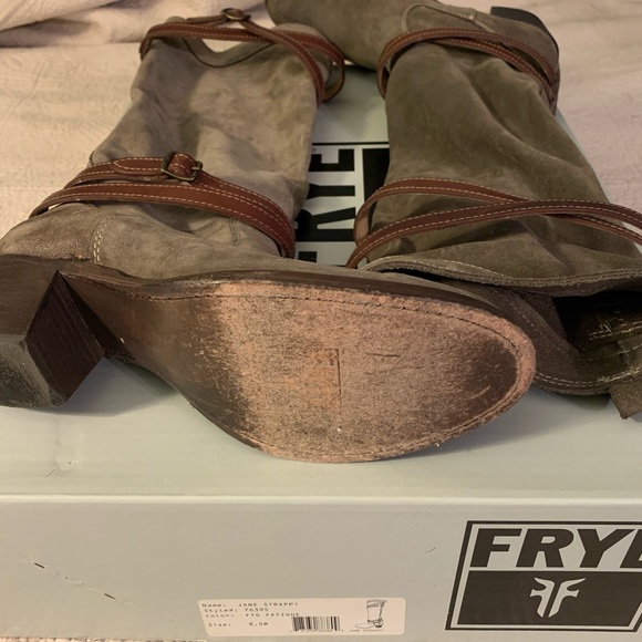 Frye Jane Strappy Fatigue Boots Size 8.5M - Picture 3 of 5